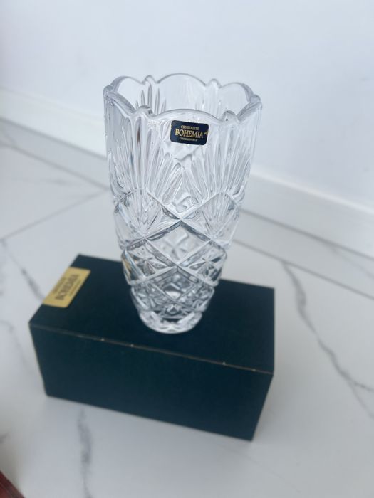 Продам вазу и конфетницу Bohemia