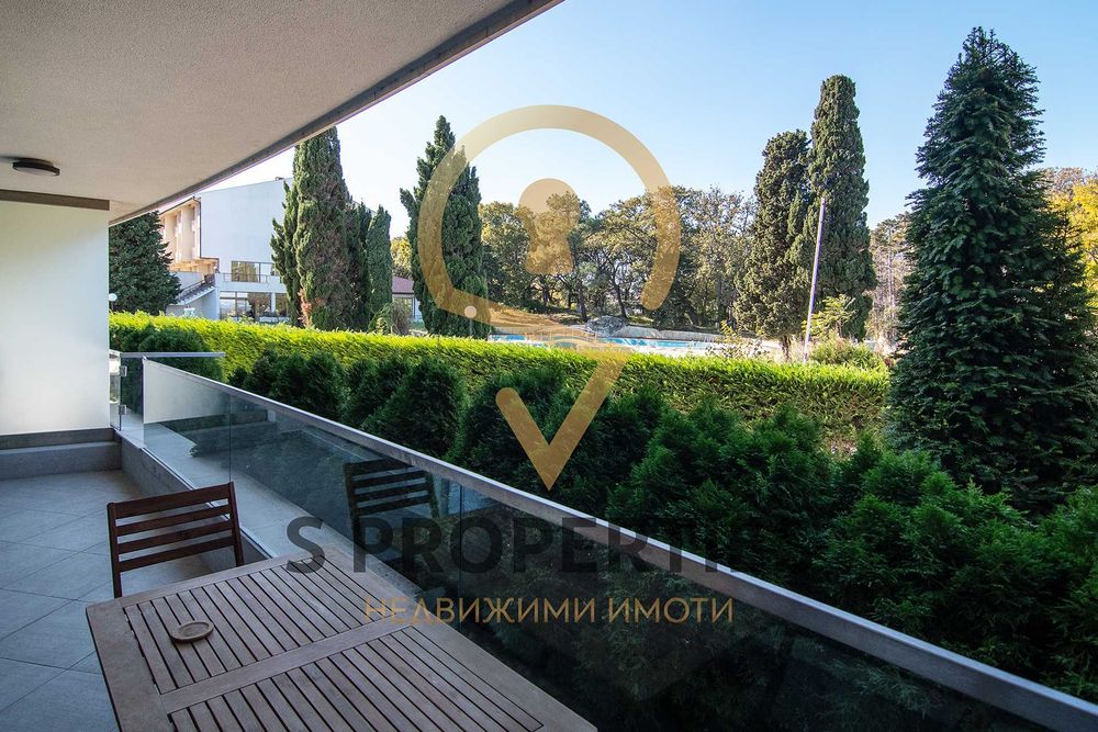 Дава се под наем Двустаен апартамент в к.к. Св.Св. Константин и Елена - 72 кв.м за 800 € - Снимка #7