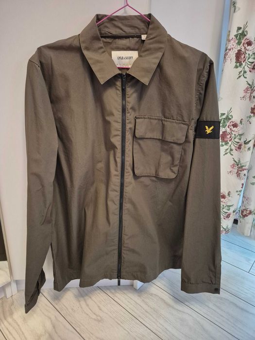 Cardigan Lyle and scott