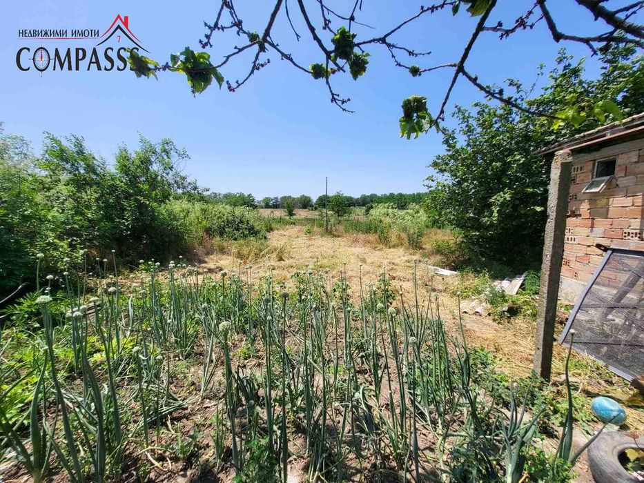 с. Къпиново, Общ. Ген. Тошево, къща с двор – 14500лева!