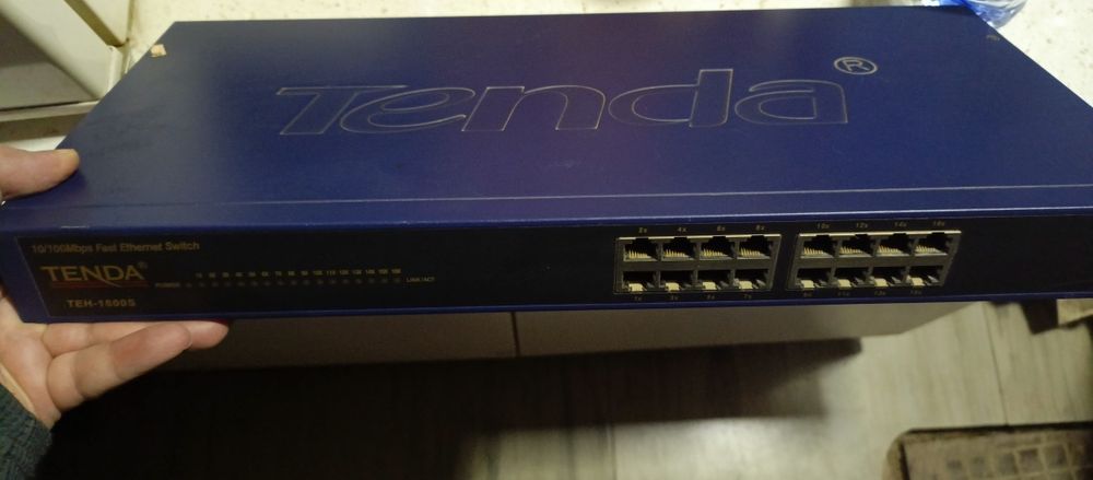 Tenda 16port switch