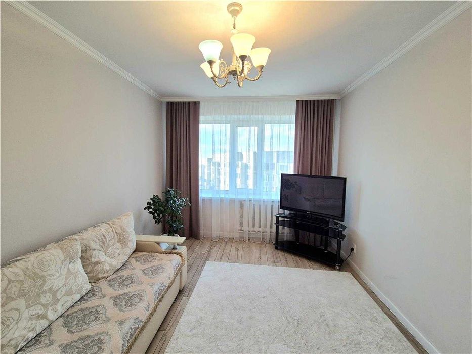 Продам 3ком квартиру на 8мкр,