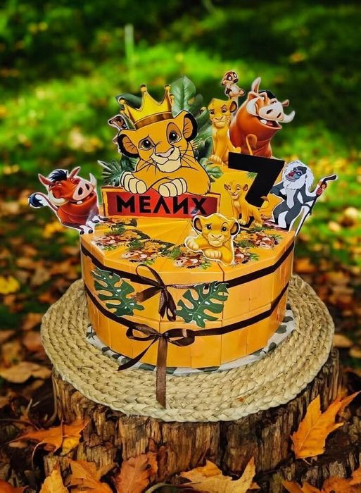 Картонена торта  за детски празник