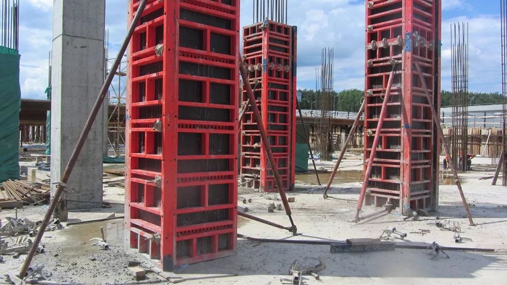 Колонна щиты универсальные в аренду 3м - 3.30