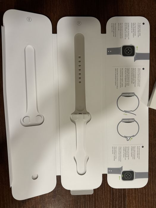 Продаю  Apple Watch