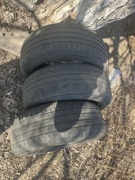 Продам 3 летней резины