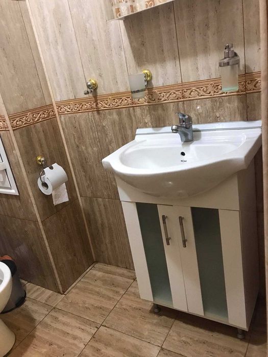 Дава се под наем Двустаен апартамент в Бургас, Меден рудник - зона А - 57 кв.м за 153 € - Снимка #6