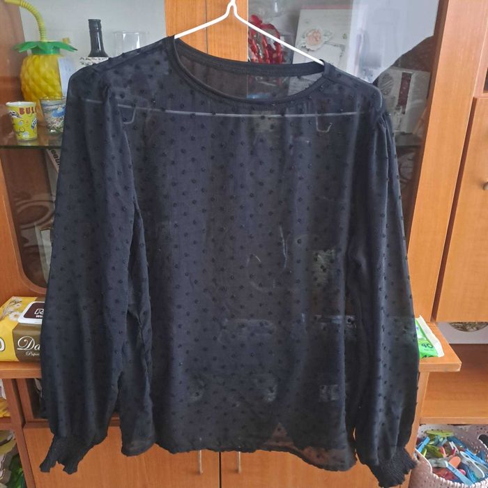 Три  дамски блузи