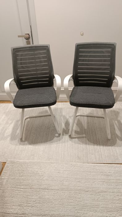 Продам два кресла