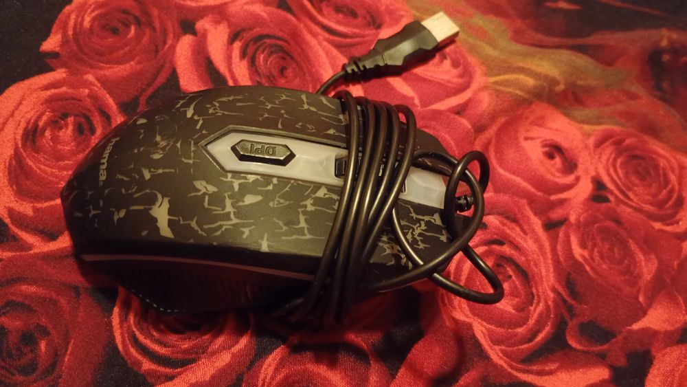 Mouse de Gaming cu fir