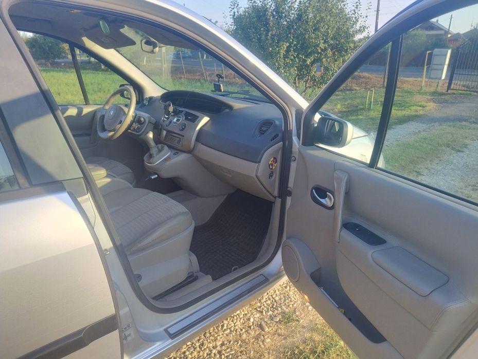 RENAULT Scenic 2006 — imagine 3