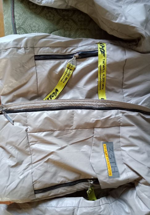 Куртка на девочку