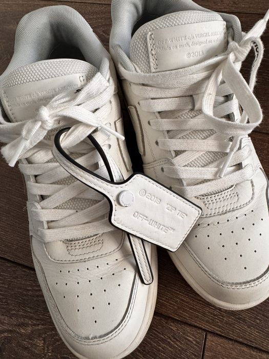 Оригинални маратонки off-white