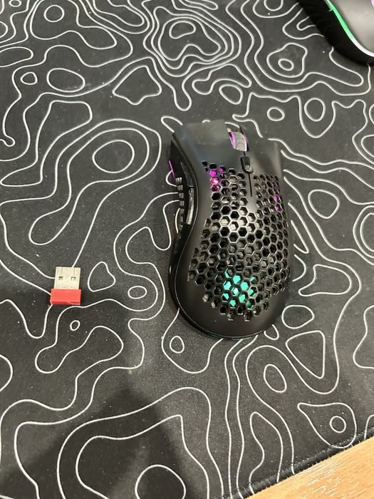 Продаю игровую мышку от defender