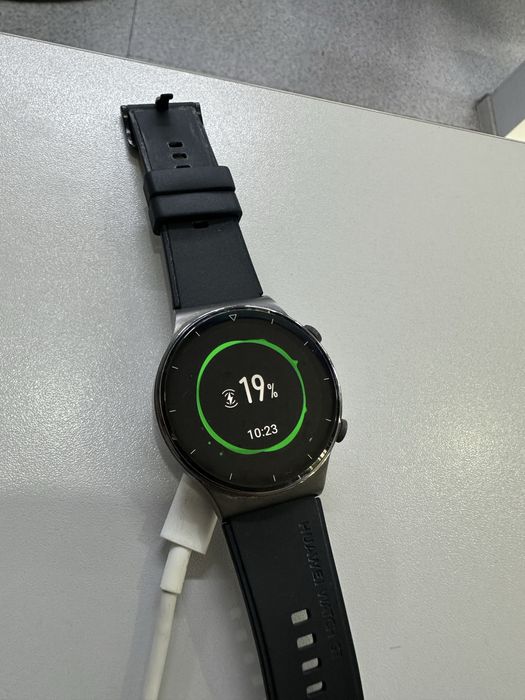Умные часы хуавей watch GT2PRO