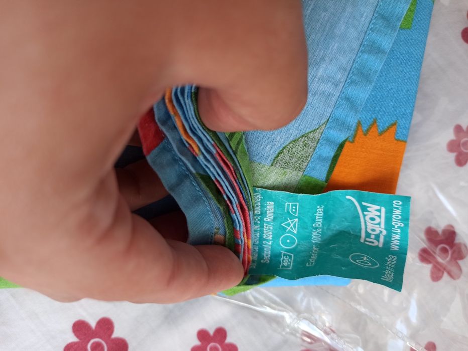 Două seturi de pat  bebeluși noi