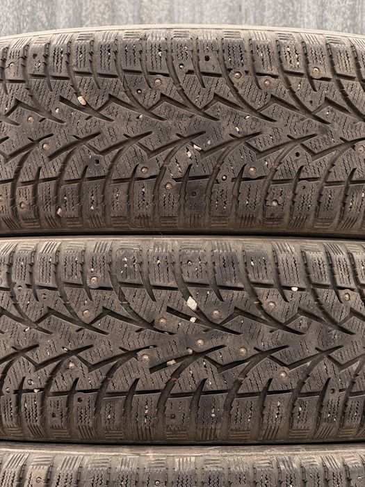 Зимние резины TOYO 235/55R18