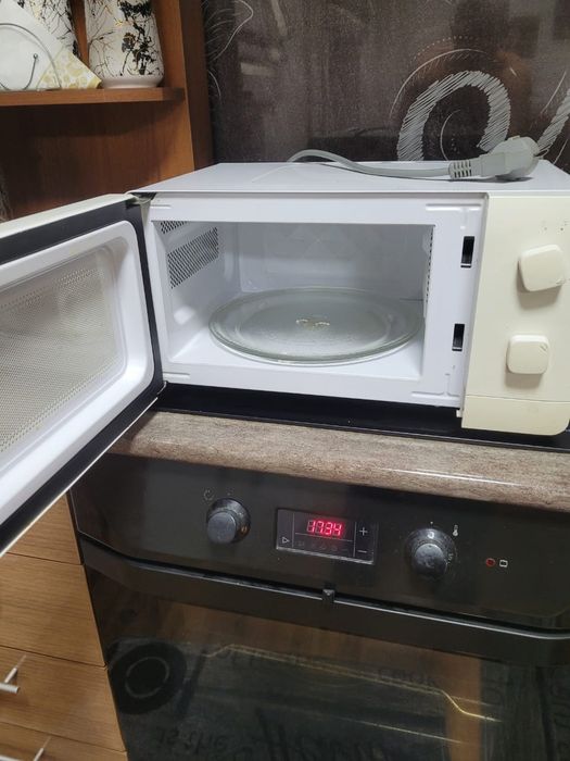 Микроволновая печь