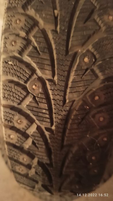 Шины шипованные  зимние