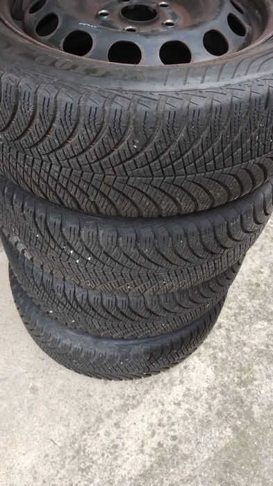Зимни гуми с джанти