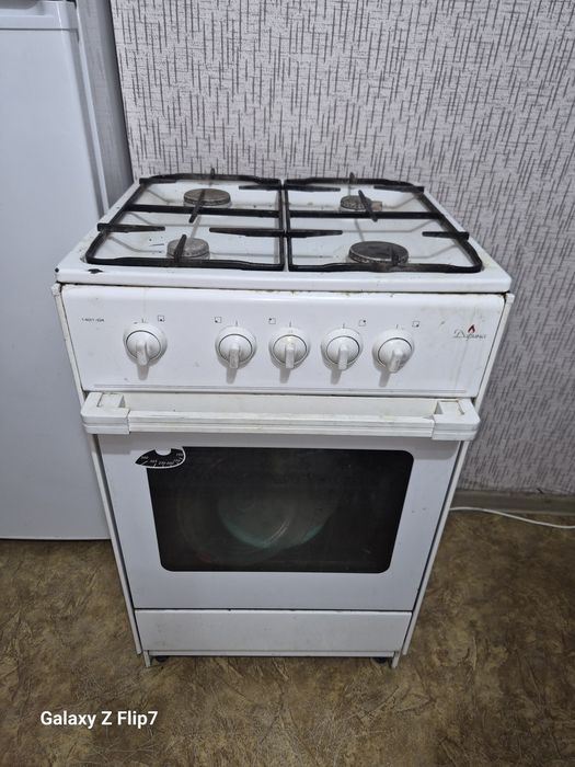 Продам две газовые плиты