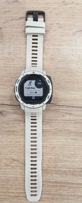 GARMIN Instinct с Гаранция