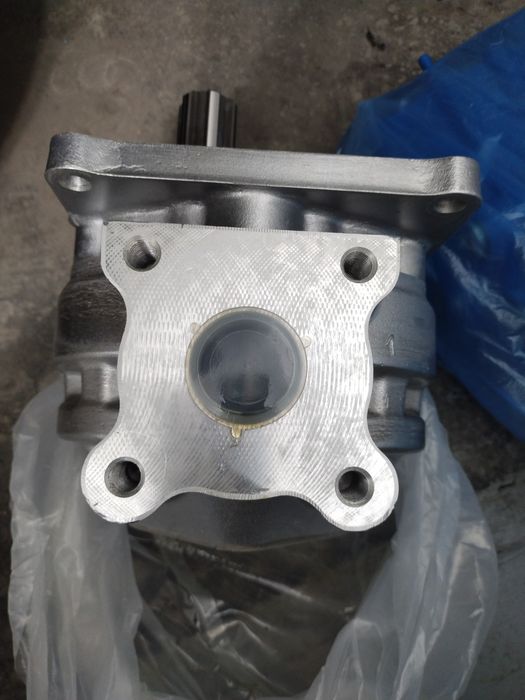 Продам насос НШ 100 L