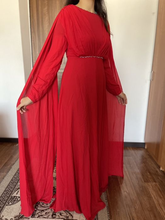 Красное вечернее платье на қыз ұзату или фотоссессию