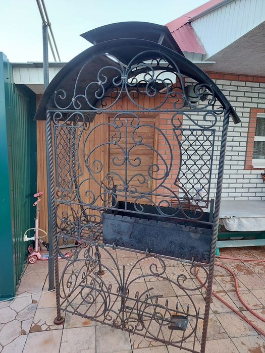 Мангал. Кованный.