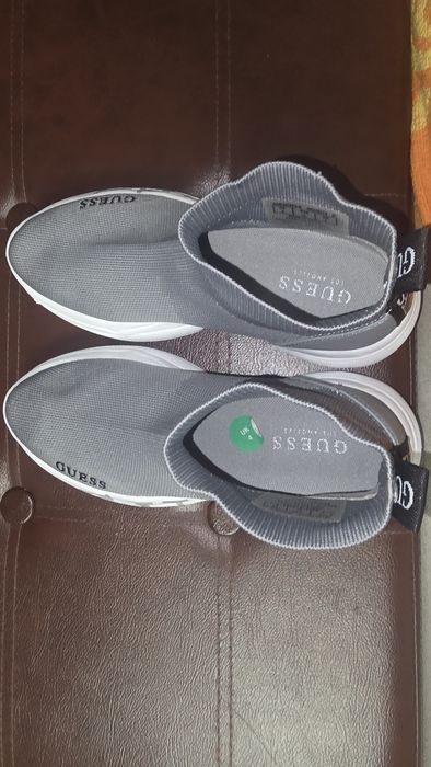 Tenisi / Sneakers Guess Belluno Sock  Adidas soseta