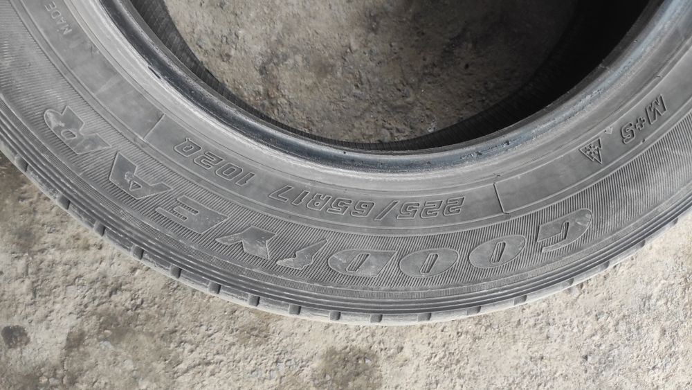 Пара шин 225/65 R17