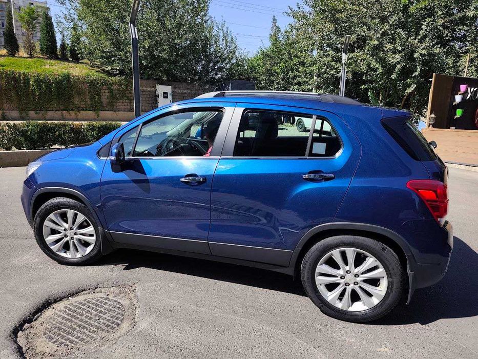 Продается внедорожник Chevrolet Tracker Premier