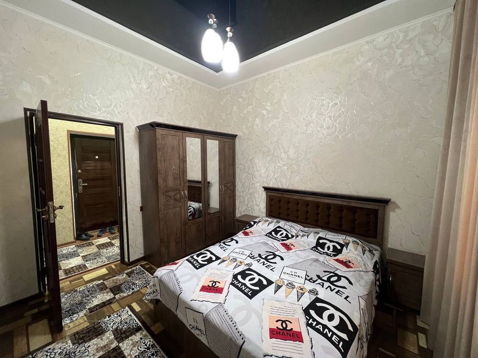 Сдается 2x комнатная квартира 
С обстановкой ЛЮКС
В горде Алмалыке