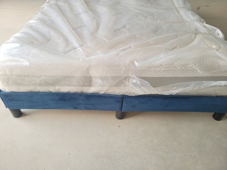 Pat 140x200 cu saltea JYSK Premium Spuma Memorie