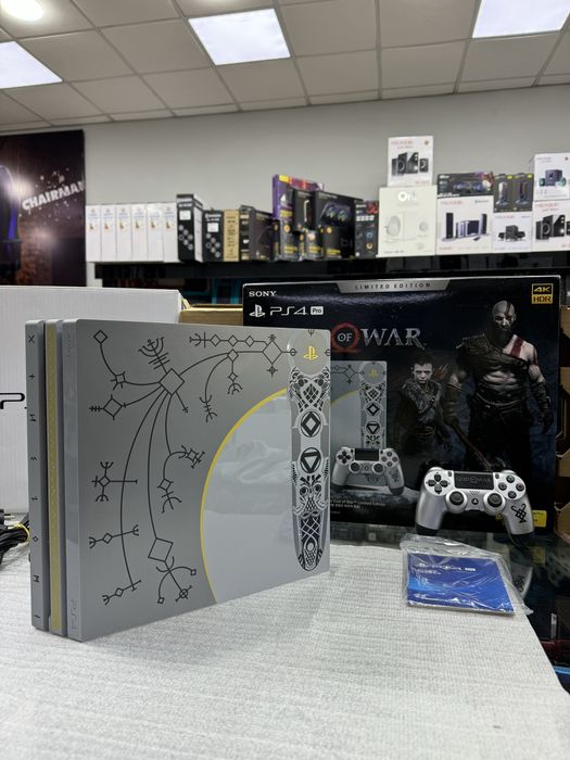 Ps 4 Pro 1TB Limited Edition GoD of WaR Oyin bor tayor