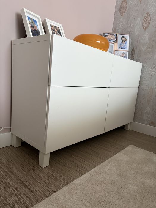 Vand ansamblu depozitare Besta Ikea.