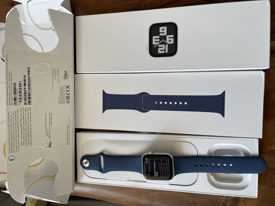 Apple watch SE 2nd gen 40mm LTE