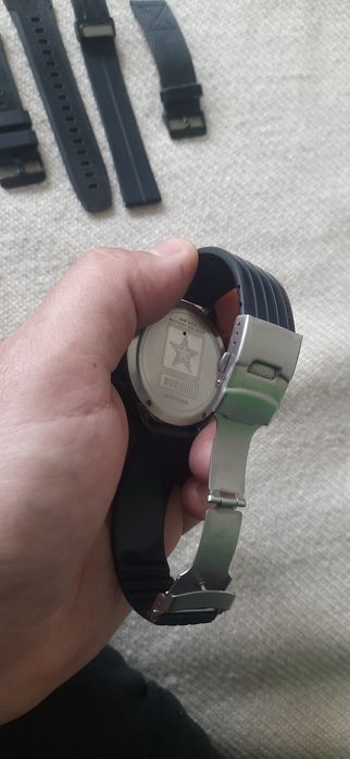 Смарт часовник .