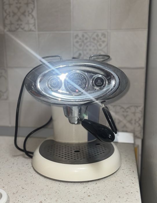 Espressor cafea Illy