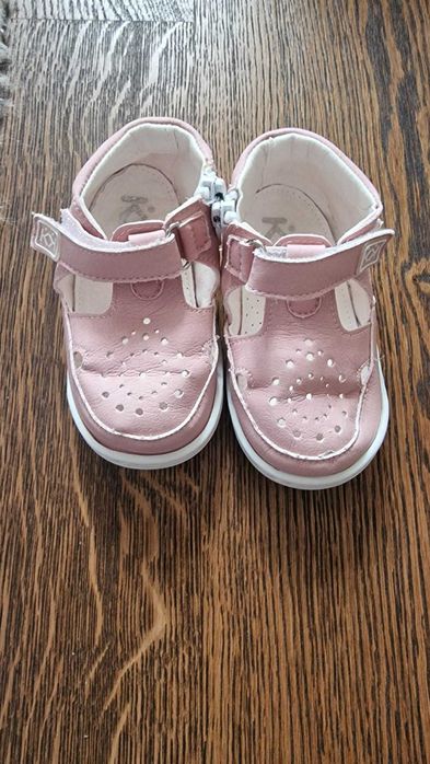 Колев и Колев кожени сандали, 22 номер, 25лв