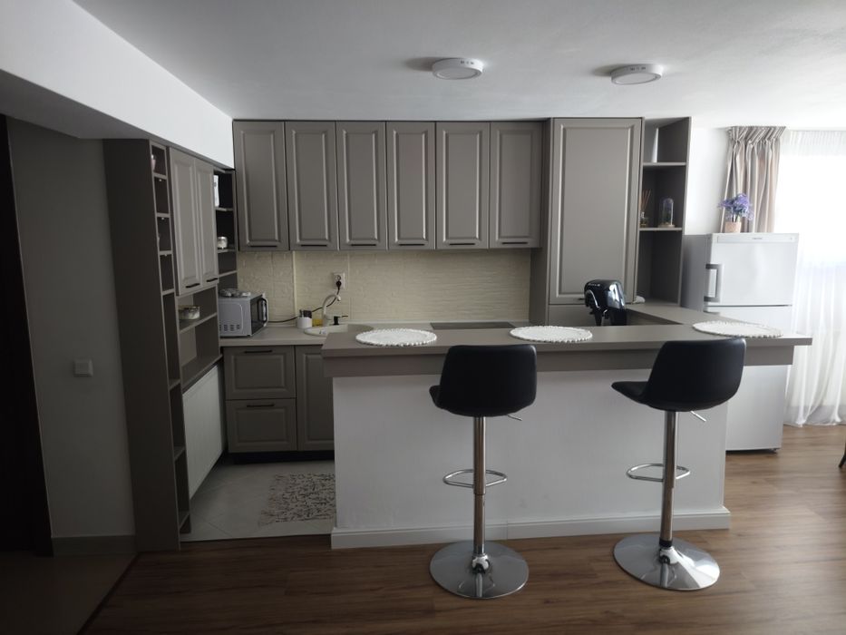 Apartament 2 camere de închiriat Zona Iulius Mall