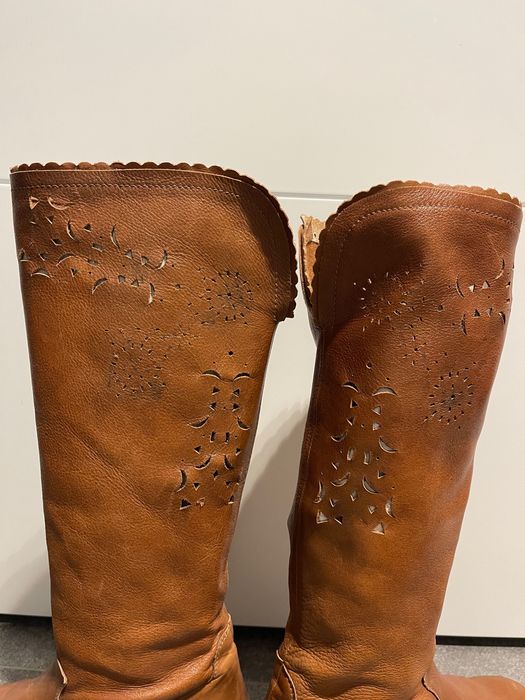 Cizme piele, Papucei