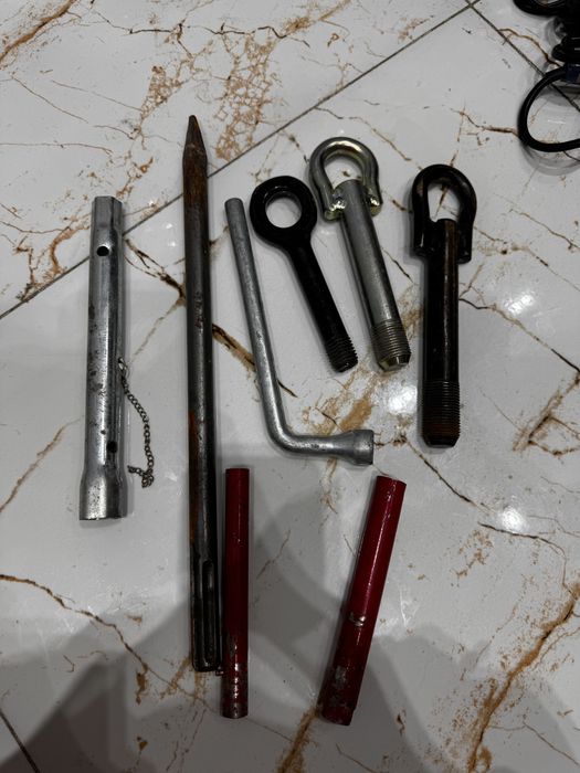 лом строительный