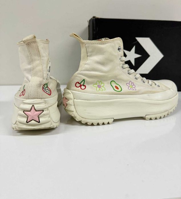 Converse Run STAR HIKE