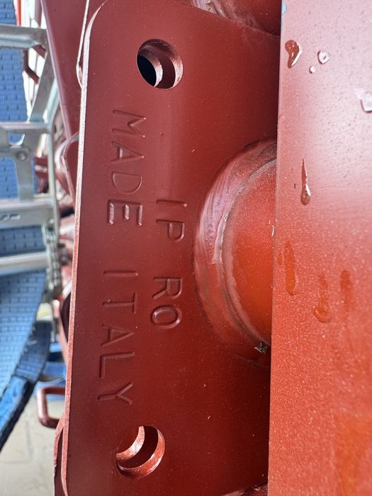 Popi metalici, stalpi telescopici, schele metalice, italia