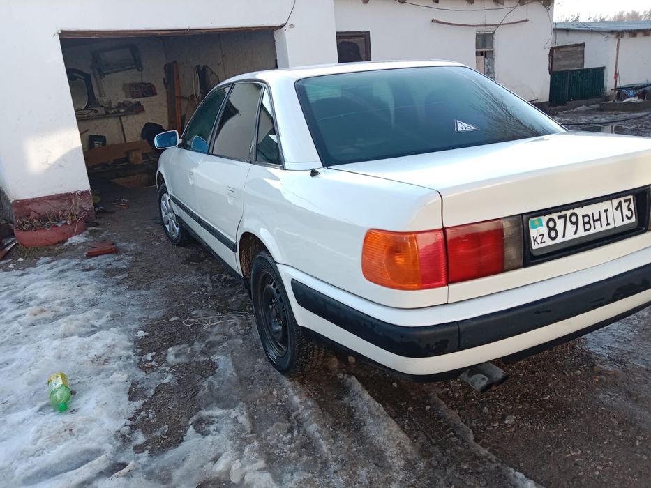 Ауди С4, автомат,обем:2/6