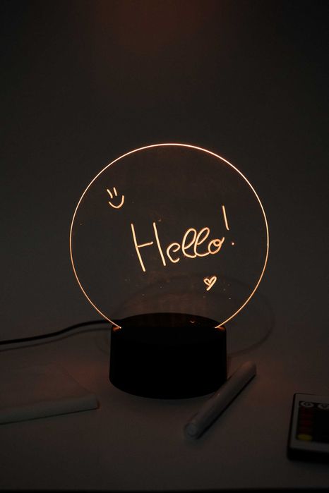 Lampa led pentru notite