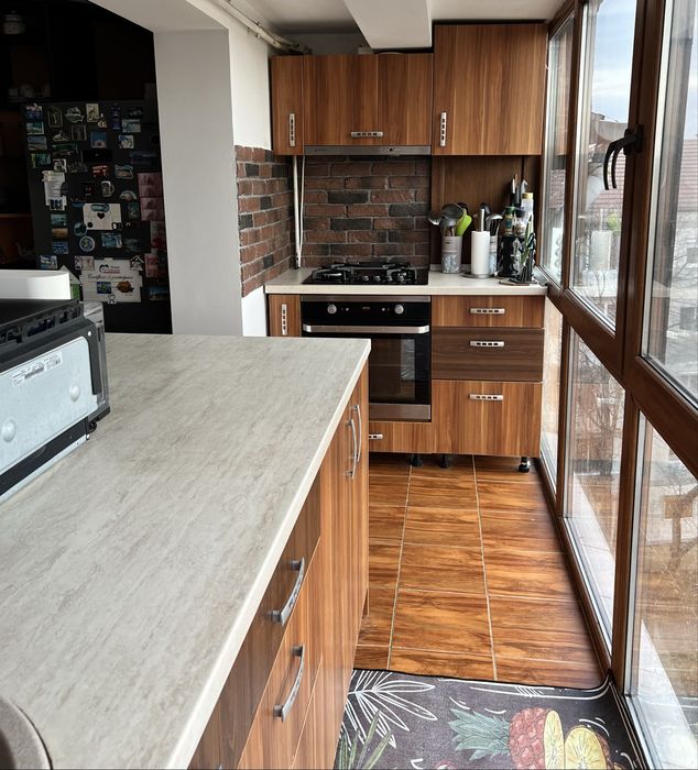 Apartament 69 mp, 3 camere, Mansarda, Zona Soarelui