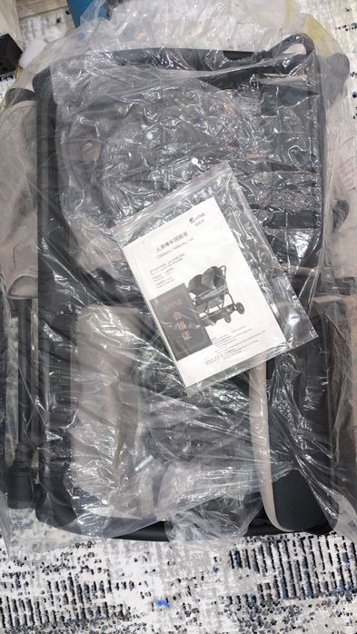 Эгзак коляска, янги. Жудаям кулай