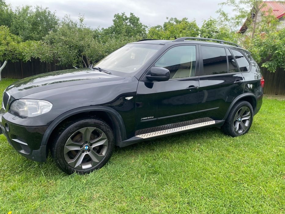 Vând BMW X5 3.0d X-DRIVE